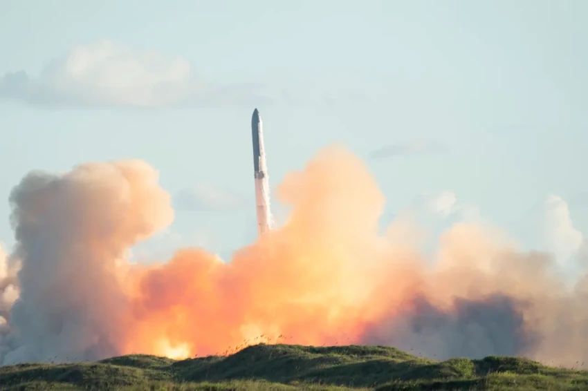 Компания SpaceX попытается впервые вывести Starship на орбиту 22 сентября.