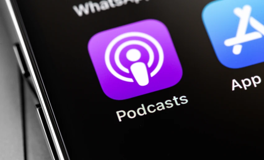 Apple объявила о сделке по найму команды и лицензированию технологий от стартапа Huxe, занимающегося персонализированными подкастами.